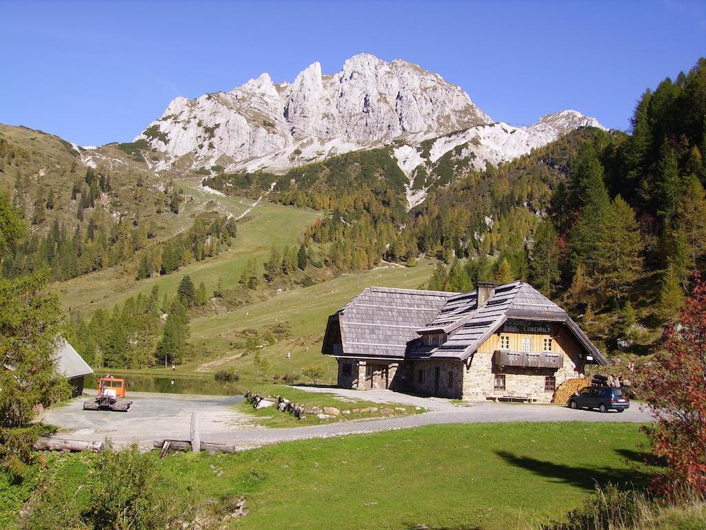 Apartment Margret Im Haus Sonnleitn Sonnenalpe Nassfeld Rum bild