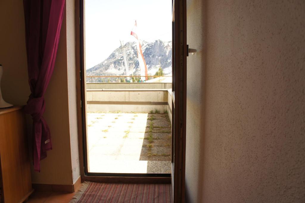 Apartment Margret Im Haus Sonnleitn Sonnenalpe Nassfeld Rum bild