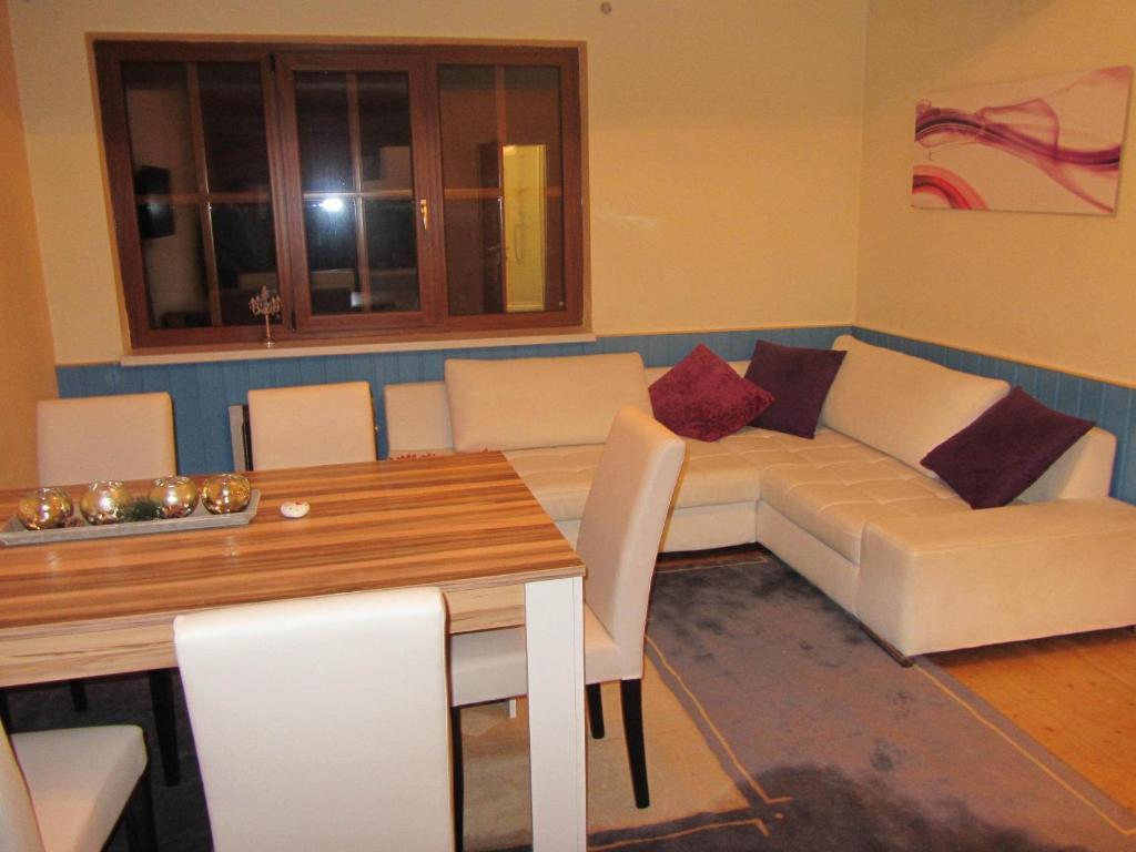 Apartment Margret Im Haus Sonnleitn Sonnenalpe Nassfeld Rum bild