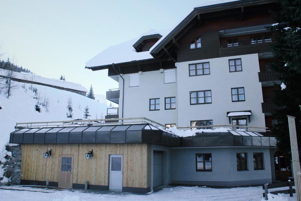 Apartment Margret Im Haus Sonnleitn Sonnenalpe Nassfeld Exteriör bild